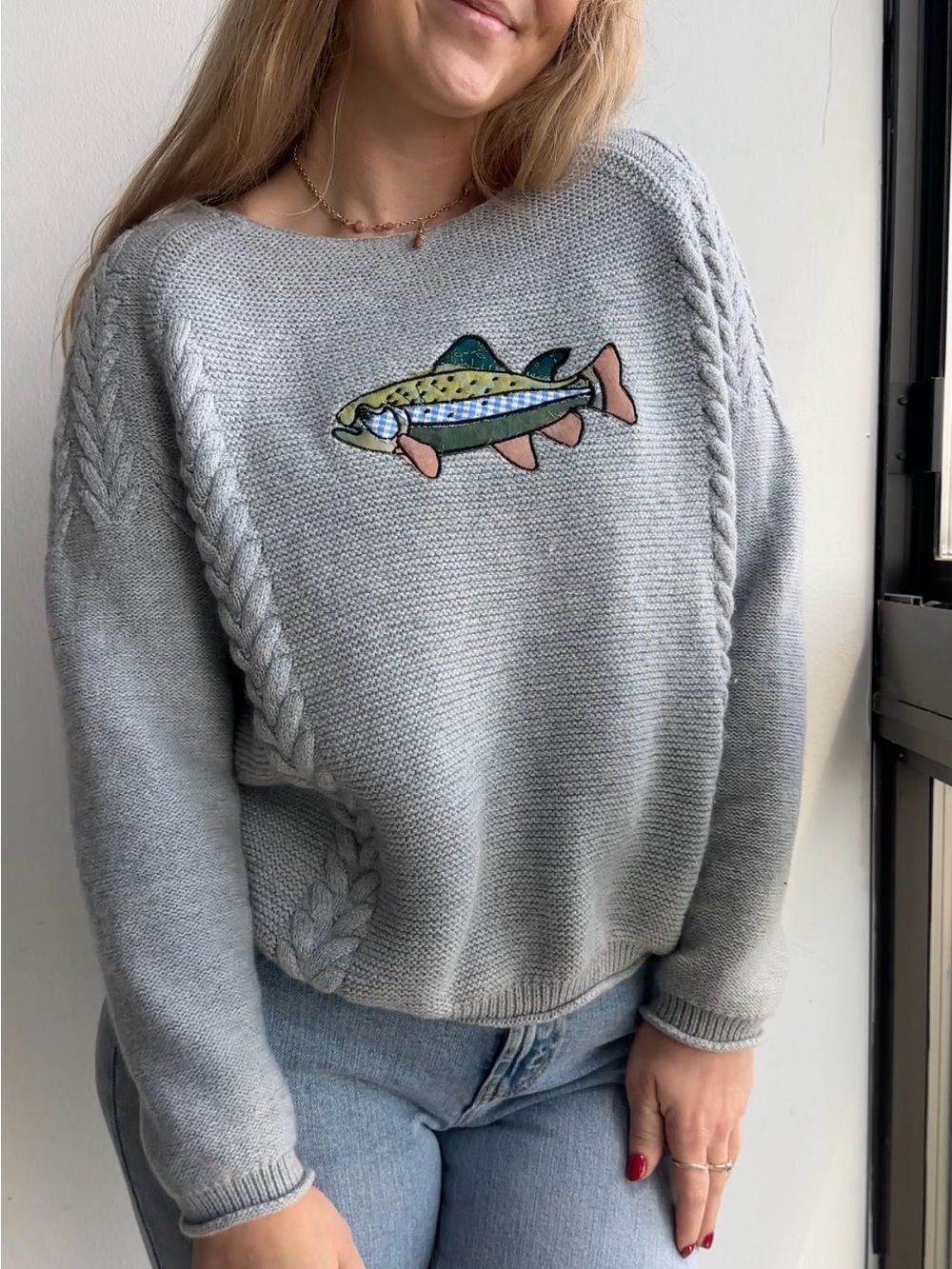 Upcycled Poetry Wool Women’s Light Gray Cable Knit Sweater Embroidered